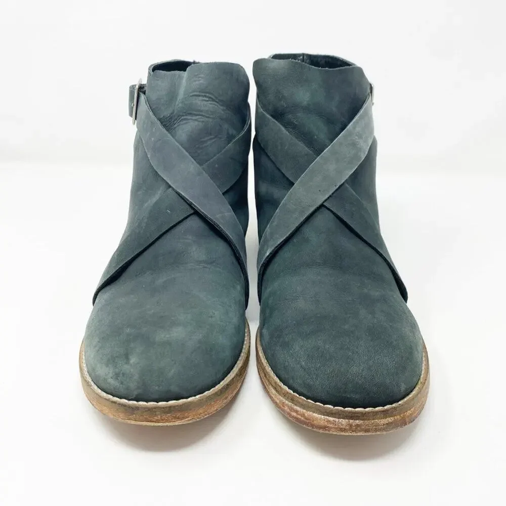 Free People Gray Nubuck Leather Ankle Boots Women's EU Size 39 Made in India EUC